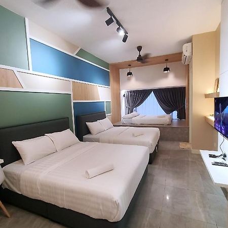 Imperio Melaka Family Suites By Jeffery Lam Home Management Exteriör bild