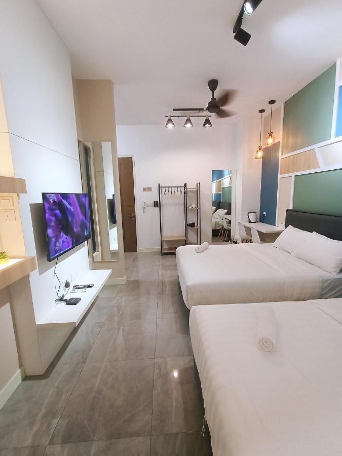 Imperio Melaka Family Suites By Jeffery Lam Home Management Exteriör bild